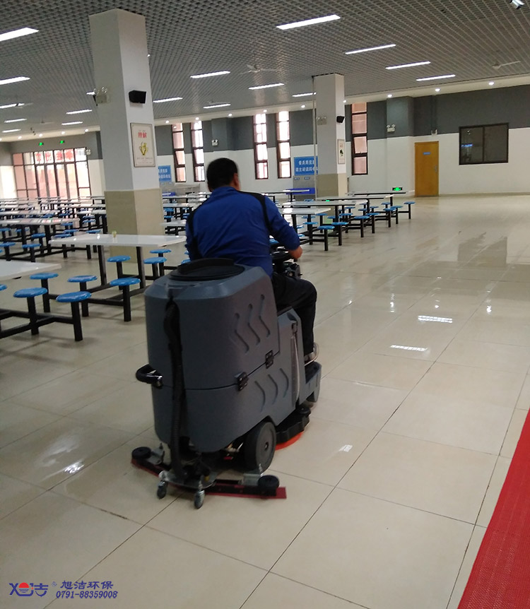 醫(yī)院食堂保潔，醫(yī)院食堂洗地機(jī)