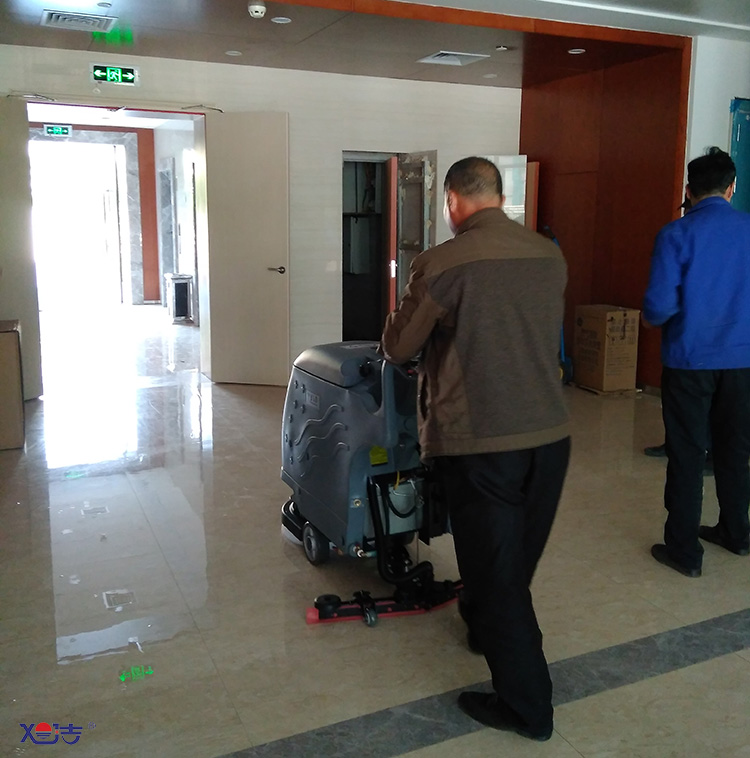 辦公室保潔內(nèi)容和標(biāo)準(zhǔn)，辦公室保潔洗地機