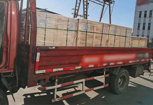 般德中線對(duì)夾蝶閥出口波蘭